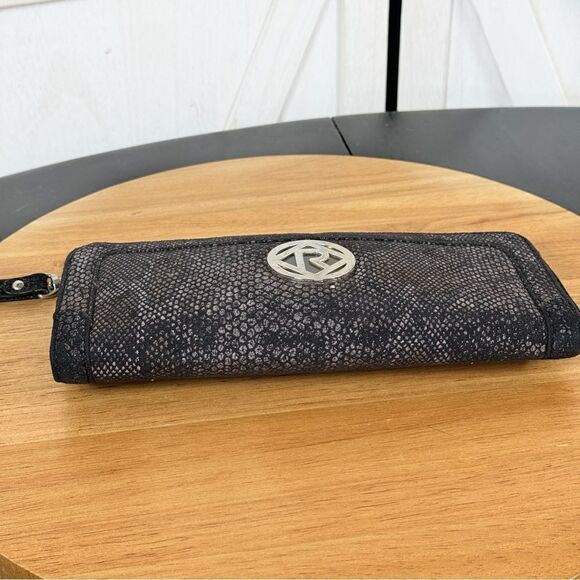 Relic by Fossil Faux Snake Skin Wristlet Clutch Wallet - Picture 5 of 9